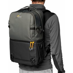 camera_backpack_lowepro_fastpack_bp_250_aw_iii_lp37332-pww_onbody_rgb