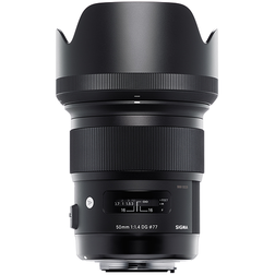 Sigma70mm28_2.jpeg